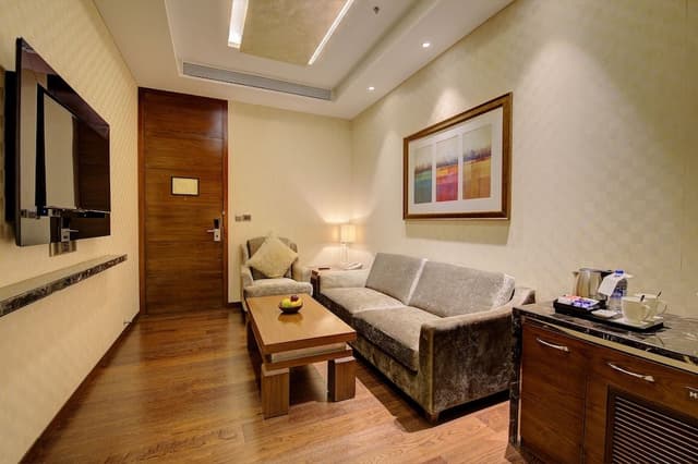Niranta Suite