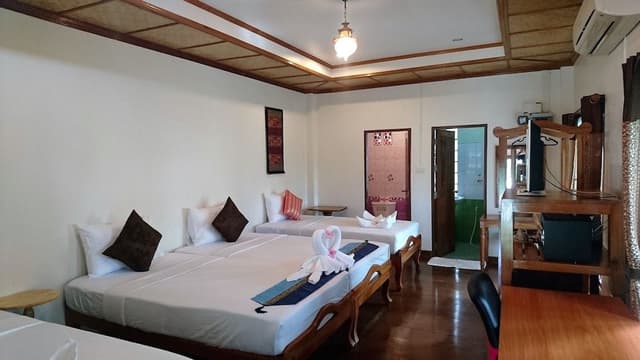 Family Quadruple Room, 2 Bathrooms, Garden Area