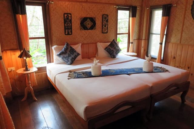 Deluxe Double or Twin Room, Garden View