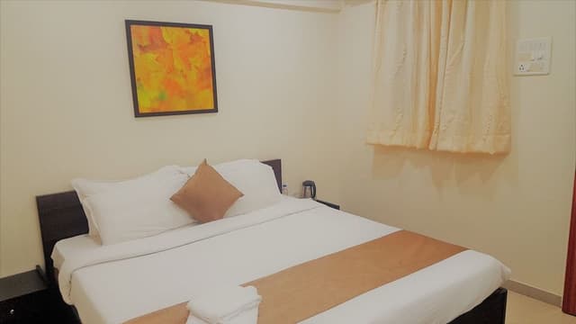Two Bedroom Apartment with Airport Transfers