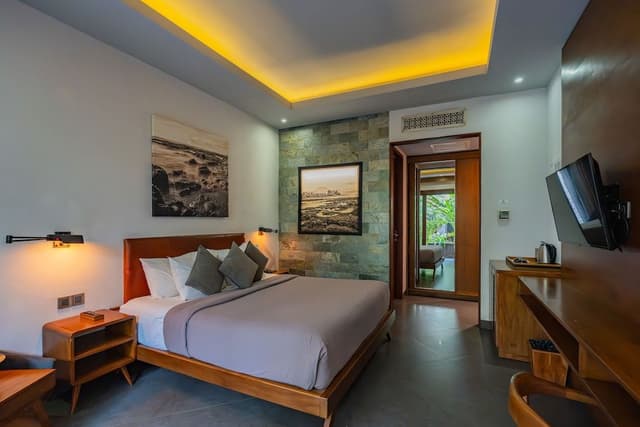 Deluxe Room, 1 Double Bed, Pool Access