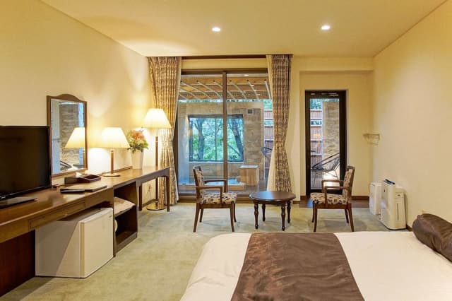 Deluxe Twin Room with Open Air Bath, Annex