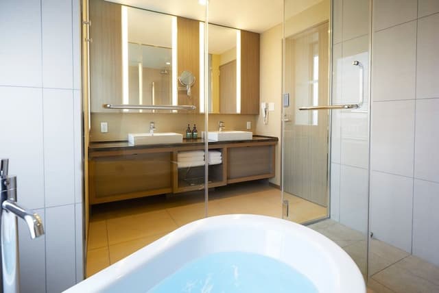 Junior Suite, 2 Double Beds, Balcony (Wing Building)