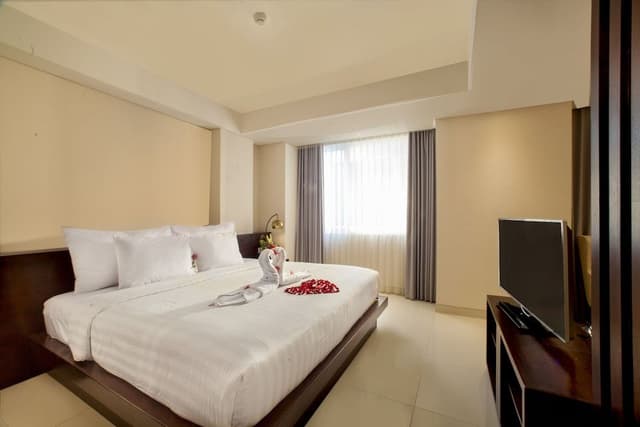 Junior Room