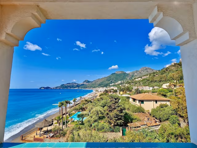 Deluxe Room, Terrace, Sea View