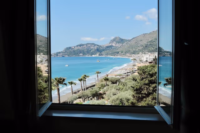 Deluxe Room, Terrace, Sea View
