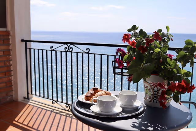 Deluxe Room, Terrace, Sea View