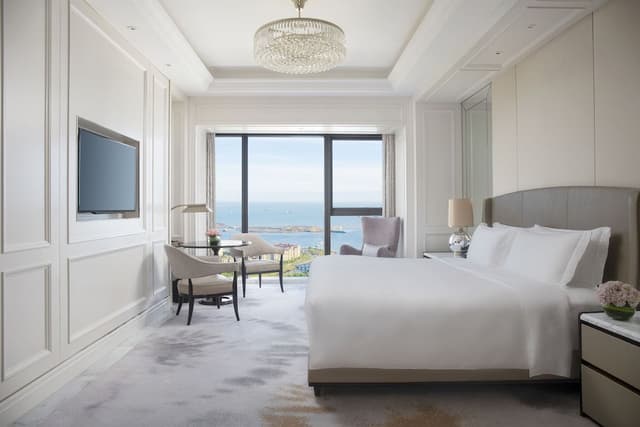 Club Executive Ocean View King