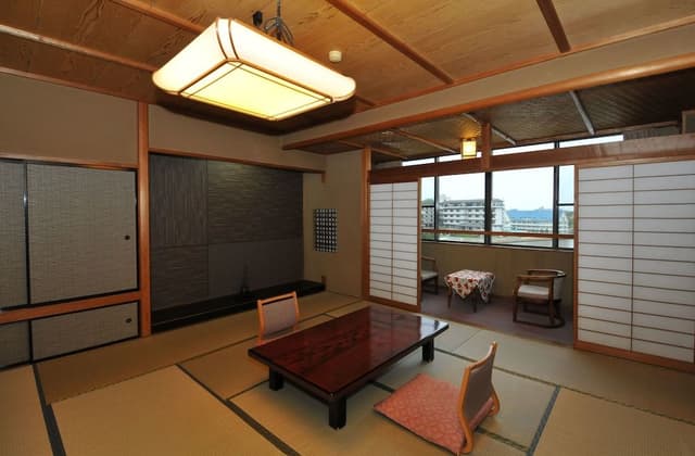 Japanese Style Room (Shisuikan)