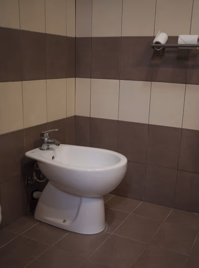 Basic Shared Dormitory, Women only, Shared Bathroom