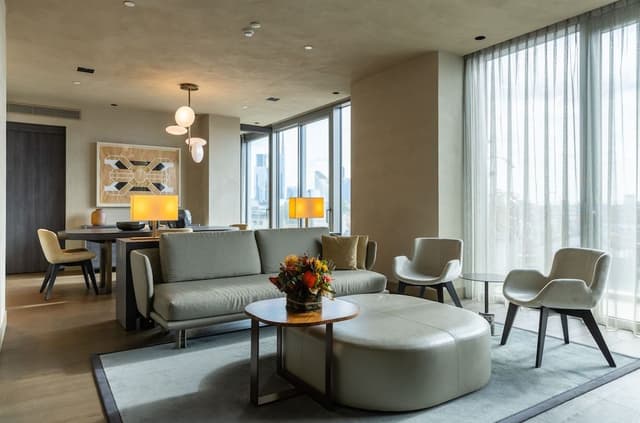 Suite (The Viu)