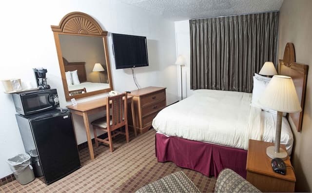 Standard Room, 2 Queen Beds, Smoking