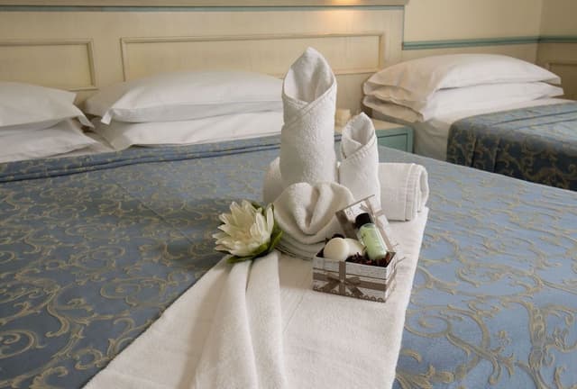 Triple Room, Balcony