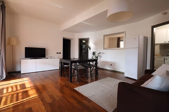 Family Apartment, Annex Building