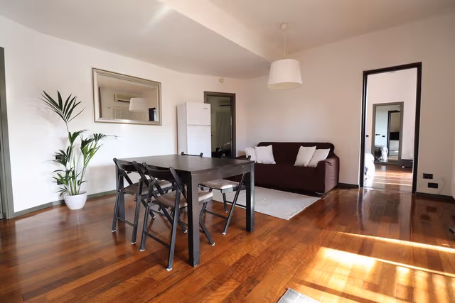 Family Apartment, Annex Building