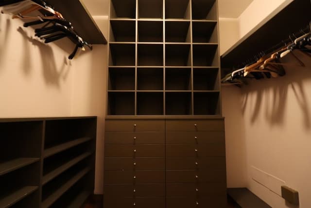 Family Apartment, Annex Building
