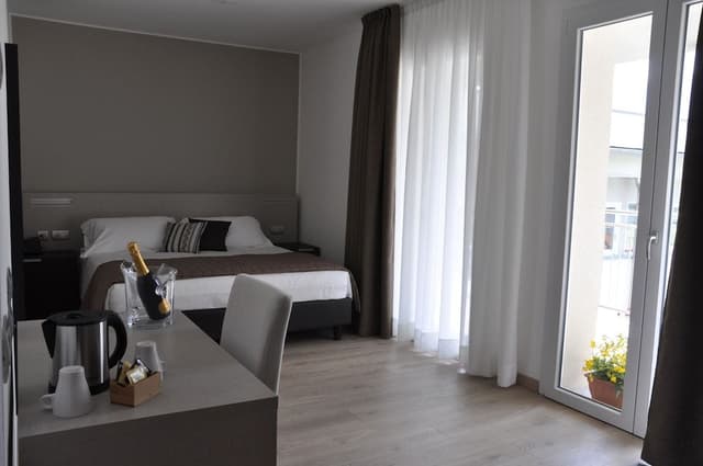 Standard Double or Twin Room, Mountain View