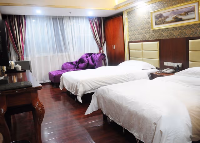 Deluxe Twin Room