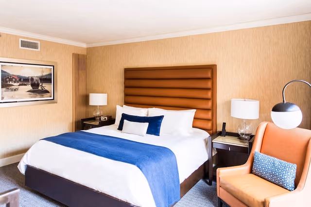 Standard Room, 1 King Bed