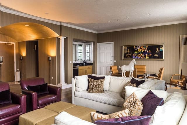 Executive Suite, 1 King Bed