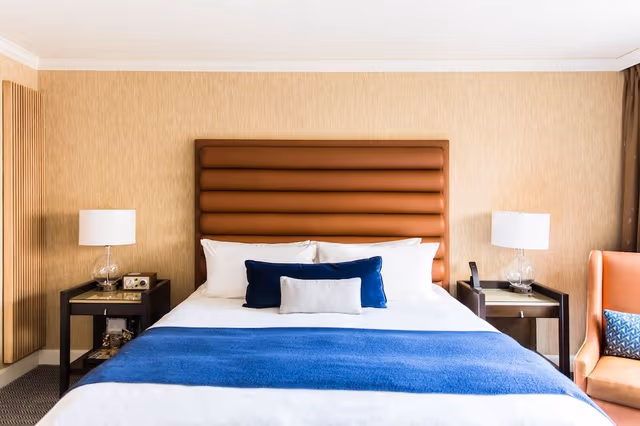 Standard Room, 1 King Bed