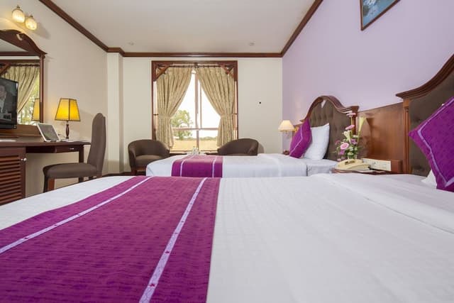 Superior Twin Room, City View