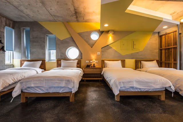 Deluxe Quadruple Room (Mezzanine)