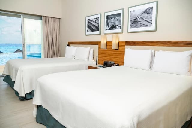 Habitación Doble con acceso directo a la piscina - Frente al mar - Solo adultos