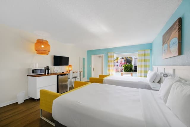 Deluxe Room, 2 Double Beds, Private Bathroom (Self check-in)