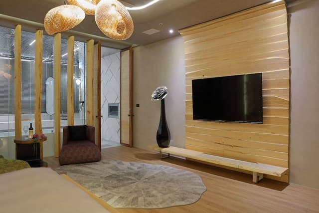 Standard Room (No Garage - check in after 18:00)