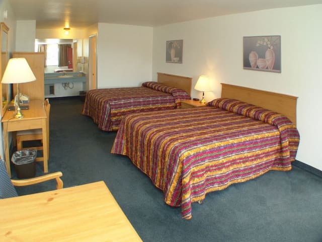 Standard Double Room, 2 Double Beds, Non Smoking