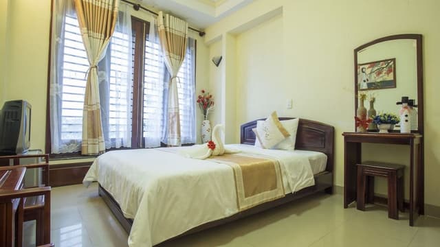 Deluxe Twin Room, 2 Double Beds, City View