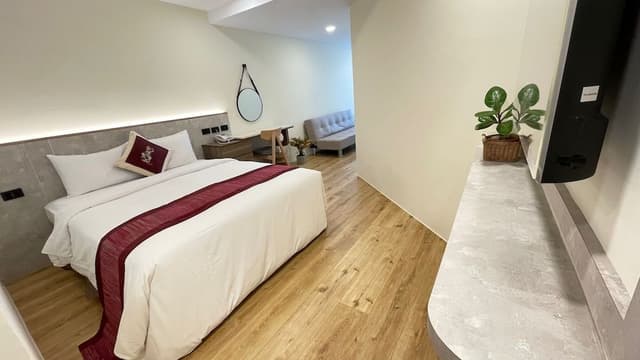 Double Room, Balcony