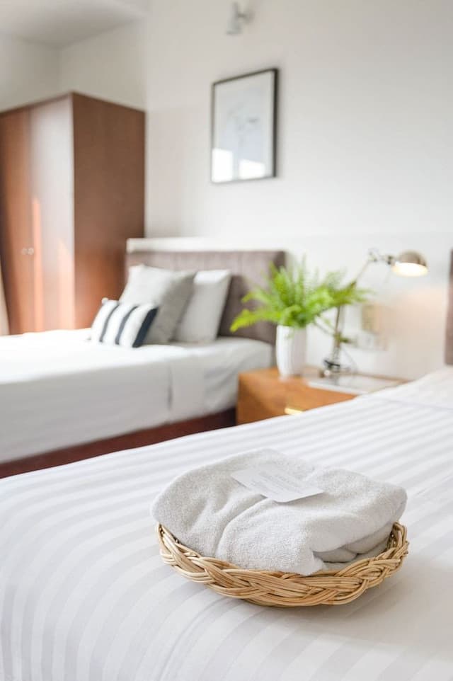 Superior Room, 2 Twin Beds, Refrigerator & Microwave, Garden View