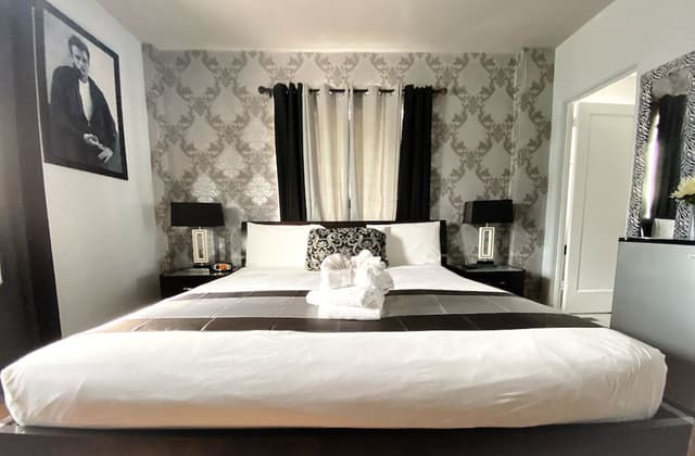 Superior Room, 1 King Bed