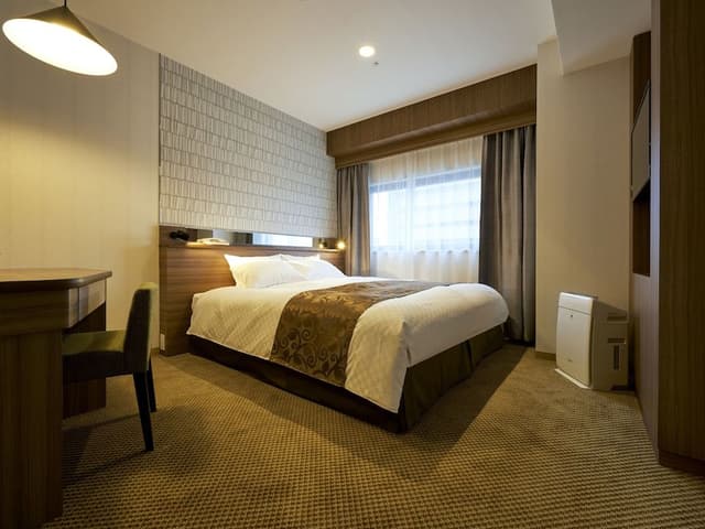 Corner Double Room, Non Smoking