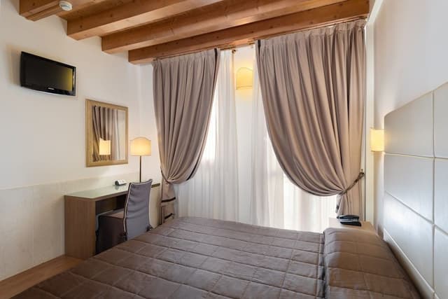 Comfort Double Room, 1 Queen Bed