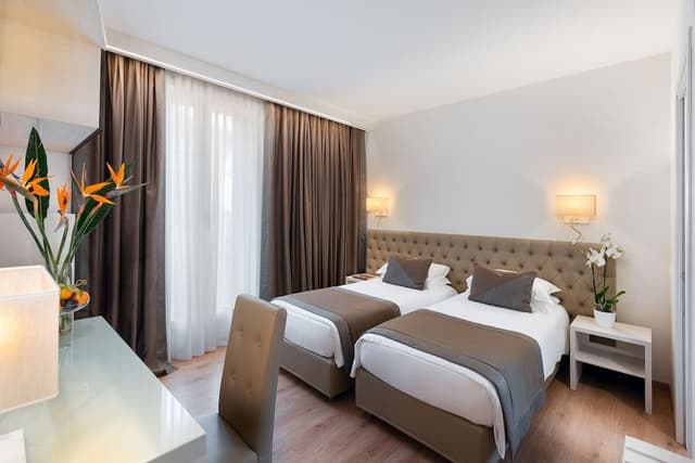 Superior Double Room, 2 Twin Beds