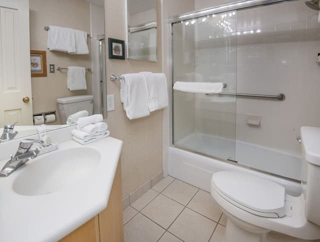 Condo, 2 Bedrooms