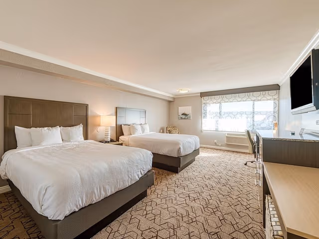 Standard Room, 2 Queen Beds, Non Smoking