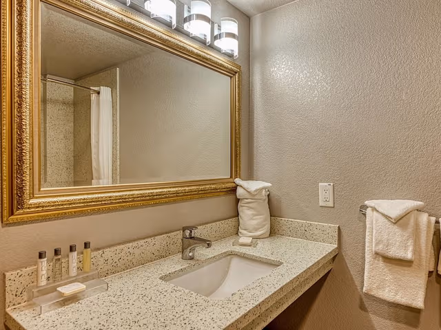 Standard Room, 2 Queen Beds, Accessible, Non Smoking (Accessible Tub)