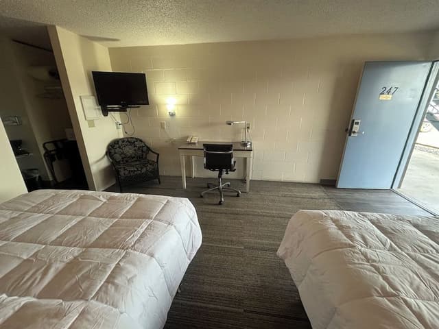 Room, 2 Queen Beds, Non Smoking