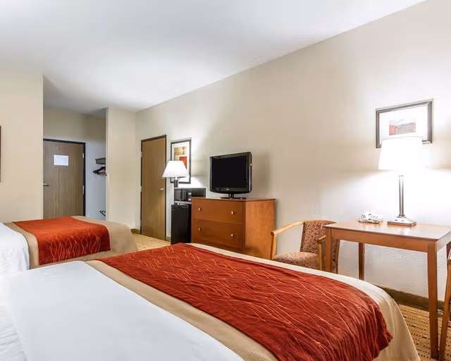 Standard Room, 2 Queen Beds, Non Smoking