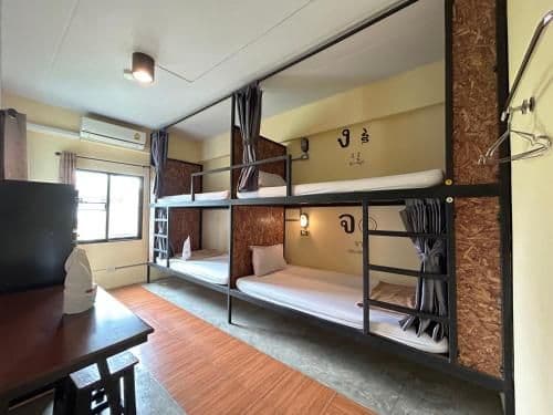 4 Bed Private en-suite