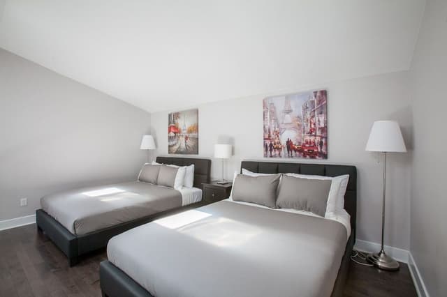 City Apartment, 1 Bedroom, Balcony, Mezzanine