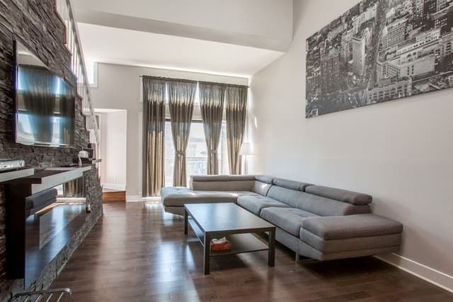 City Apartment, 1 Bedroom, Balcony, Mezzanine