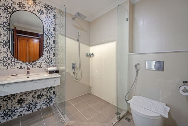 Premium Partial Sea View