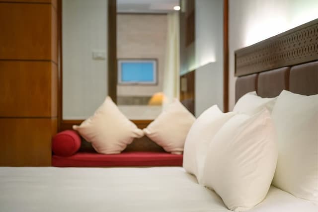 Executive Room, City View