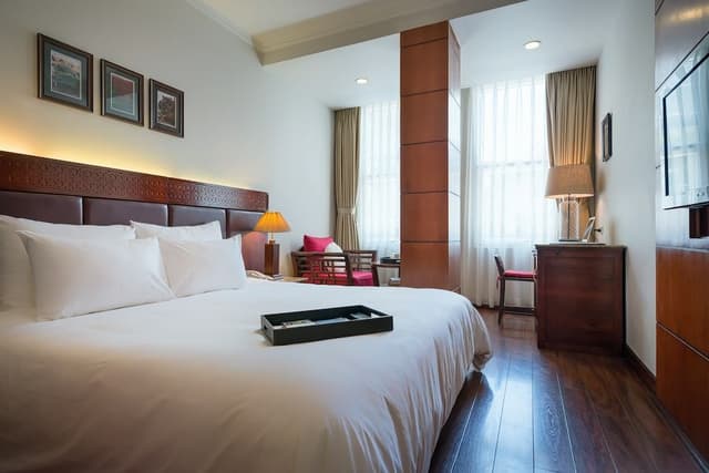 Executive Room, City View