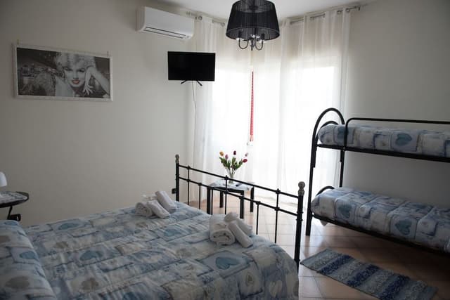 Quadruple Room, Multiple Beds, Private Bathroom